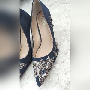 Charles David Blue Velvet Sequins ,Stunning &Beatuful Heels Shoes Size 8M.